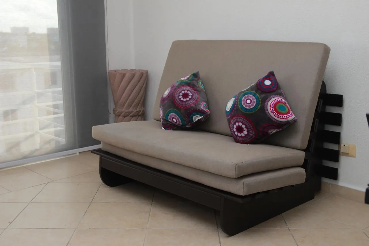 Condo En Cancun Yikal アパート